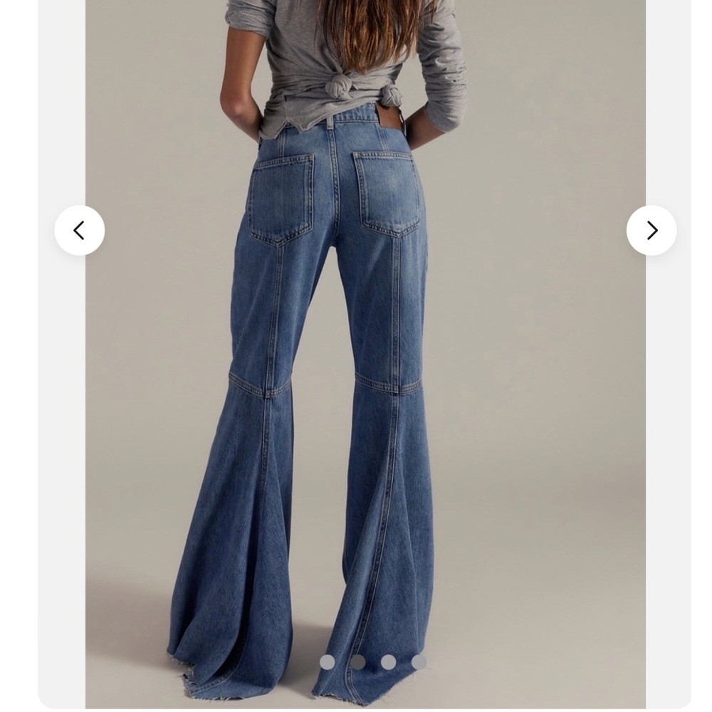 We the Free live wire flare jeans❤️❤️❤️❤️